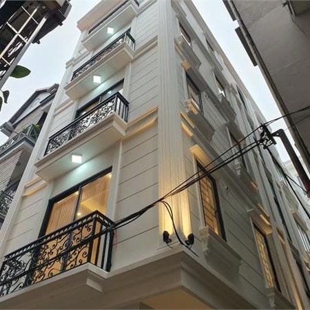 Bán nhà 35m2 5 tầng full nội thất THANG MÁY ngõ nông cuối đường cầu diễn giá nhỉnh 7 tỷ